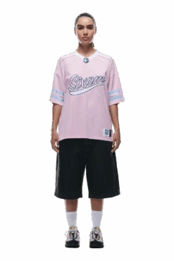 SUMMER FOOTBALL JERSEY PINK(Summer Football Jersey Pink) 11 SUMMER FOOTBALL JERSEY PINK(Summer Football Jersey Pink) -6PM CLOTHING SALE 0095 2406 6PM ECOM COLLECTION 2 LOOK 18 13289 min