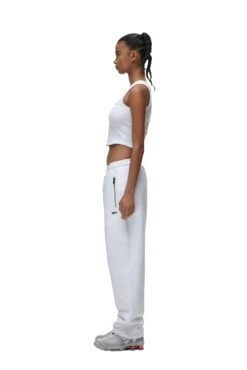 CROP TOP WHITE (SINGLE)(Crop Top White Single) 8 CROP TOP WHITE (SINGLE)(Crop Top White Single) -6PM CLOTHING SALE 0115 6PM ECOM 6PM plus Look 14 0704 2cc2b7e6 78bc 4573 bfea 2cc8a710ce23