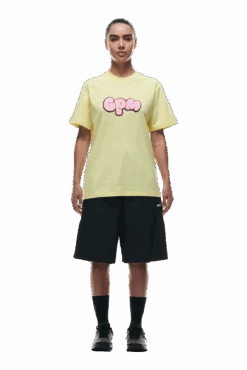 BUBBLE LOGO T-SHIRT BRIGHT LEMON(Bubble Logo T Shirt Bright Lemon) -6PM CLOTHING SALE 0152 2406 6PM ECOM COLLECTION 2 LOOK 08 12434 min