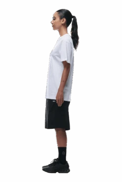 BUBBLE LOGO T-SHIRT WHITE(Bubble Logo T Shirt White) -6PM CLOTHING SALE 0163 2406 6PM ECOM COLLECTION 2 LOOK 06 12477 min