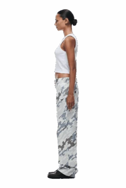 DOT CAMO CHINO PANTS(Dot Camo Chino Pants) -6PM CLOTHING SALE 1337x2005 6PM 0010 2408 6PM ECOM LOOK 18 0931 min