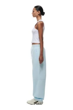 WIDE ROADMAN PANTS ICE BLUE(Wide Roadman Pants Ice Blue) -6PM CLOTHING SALE 1337x2005 6PM 0053 2408 6PM ECOM LOOK 12 0435