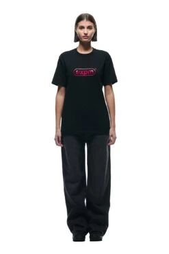 DURSIX TEE BLACK(Dursix Tee Black) -6PM CLOTHING SALE 1337x2005 0150 141124 6PM BF24 LOOK 26 1245