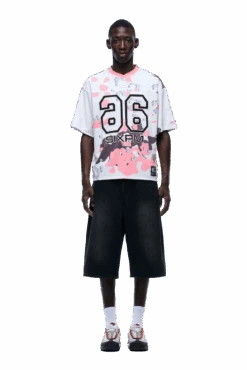 CAMO JERSEY FLAMINGO(Camo Jersey Flamingo) -6PM CLOTHING SALE 1337x2005 px 6PM 0023 250630 6PM ECOM LOOK 06 1710 min