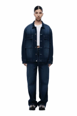 SCRIPT LOGO DENIM JACKET DARK BLUE(Script Logo Denim Jacket Dark Blue) -6PM CLOTHING SALE 2005x1337 0058 240425 6PM ECOM LOOK 8 0517 min