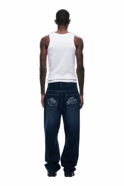 SCRIPT LOGO DENIM WASHED DARK BLUE(Script Logo Denim Washed Dark Blue) -6PM CLOTHING SALE 2005x1337 0059 240425 6PM ECOM LOOK 7 0618 min