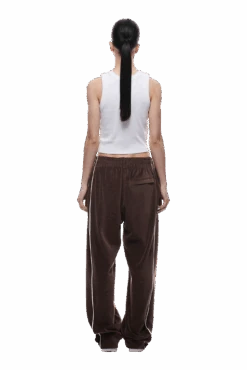 VELOURS TRACK PANT CHOCOLATE BROWN(Velours Track Pant Chocolate Brown) -6PM CLOTHING SALE 2005x1337 0097 240425 6PM ECOM LOOK 1 0154 min