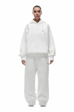 HOODIE COCONUT WHITE(Hoodie Coconut White) -6PM CLOTHING SALE 2406 6PM ECOM LOOK 35 1815 min