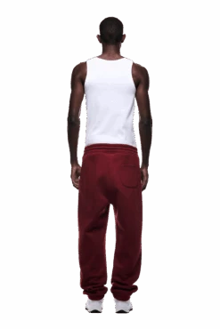 CUFF JOGGER WINE RED(Cuff Jogger Wine Red) -6PM CLOTHING SALE 2500x1337 6pm 0081 241004 6PM Ecom Look 25 1450 min