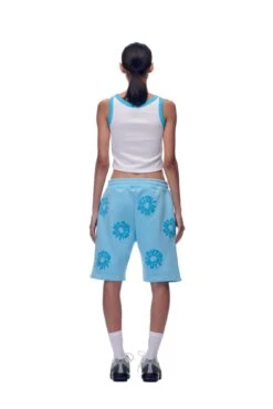 FLOWER SHORTS BABY BLUE(Shorts Aop Baby Blue) -6PM CLOTHING SALE 2673x4009px 6pm V2 0001s 0089 20230530 6PM ECOM Look 05 0238