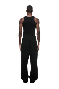 RECORDS OPEN LEG JOGGER BLACK(Records Sweatpants Black) -6PM CLOTHING SALE 2673x4009px 6pm 0033 20231218 Vitali Gelwich 6PM ECOM LOOK 2 032