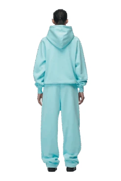HOODIE TURQUOISE(Hoodie Turquoise) -6PM CLOTHING SALE 2673x4009px 0108 6PM ECOM Look 51 0861 min