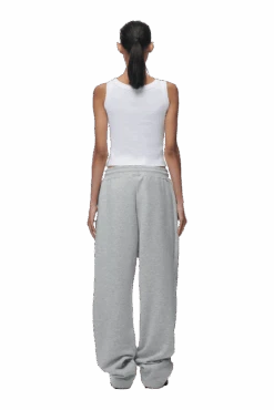 OPEN LEG JOGGER GREY(Open Leg Jogger Grey) 15 OPEN LEG JOGGER GREY(Open Leg Jogger Grey) -6PM CLOTHING SALE 2673x4009px 0156 6PM ECOM Look 35 0617 min