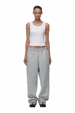 OPEN LEG JOGGER GREY(Open Leg Jogger Grey) 13 OPEN LEG JOGGER GREY(Open Leg Jogger Grey) -6PM CLOTHING SALE 2673x4009px 0158 6PM ECOM Look 35 0604 min