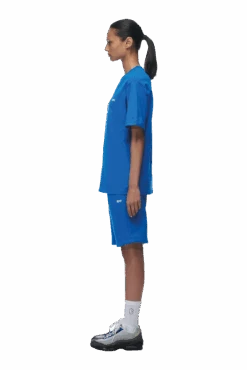 T-SHIRT PRINCESS BLUE(T Shirt Princess Blue) -6PM CLOTHING SALE 2673x4009px 0220 6PM ECOM Look 14 0286 min