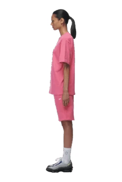 T-SHIRT HOT PINK(T Shirt Hot Pink) -6PM CLOTHING SALE 2673x4009px 0232 6PM ECOM Look 10 0206 min