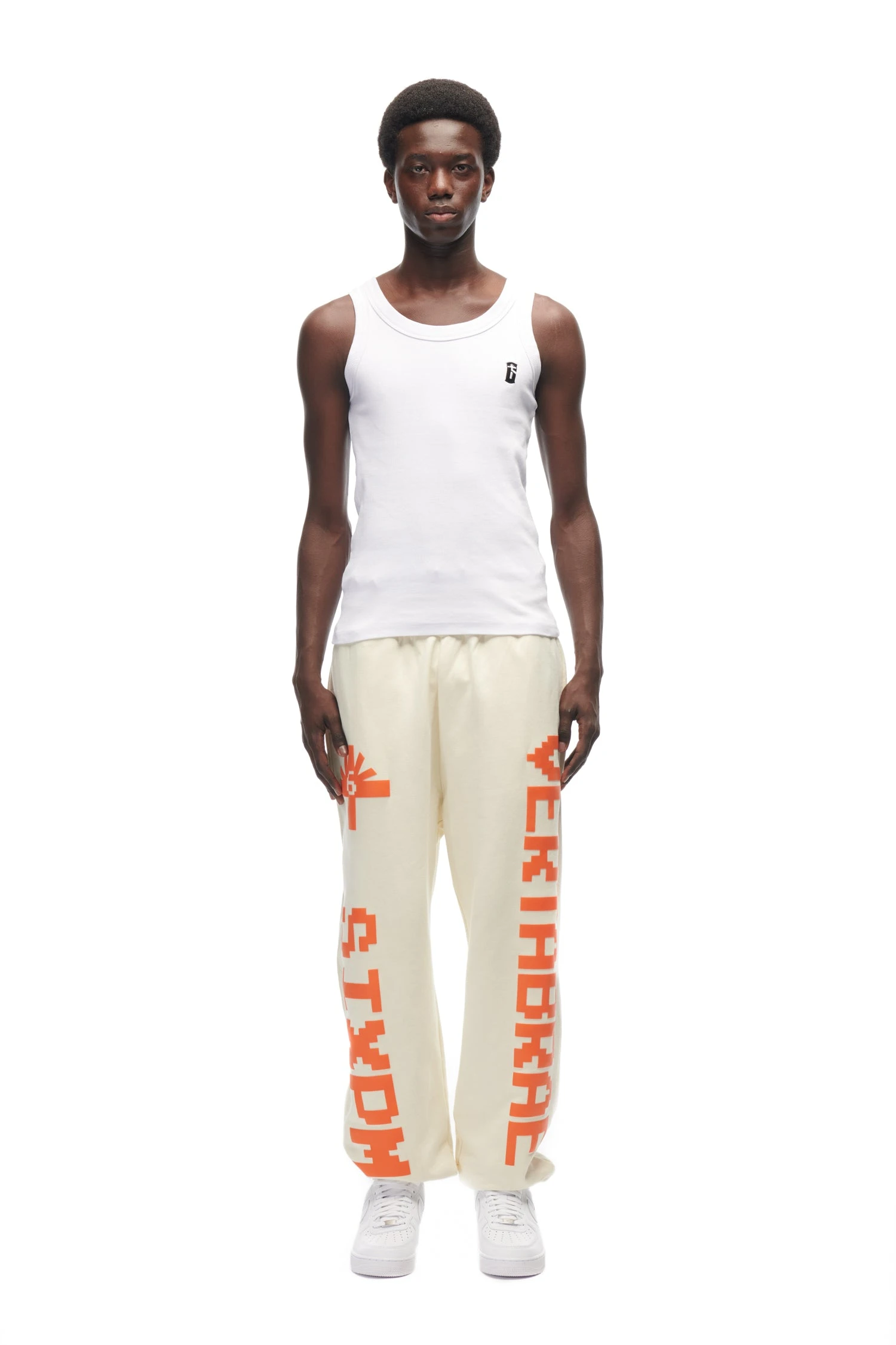 LOGO JOGGER CREAM(Logo Jogger Cream) 3 LOGO JOGGER CREAM(Logo Jogger Cream)