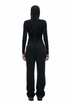 WMNS LONGSLEEVE BLACK(Wmns Longsleeve Black) -6PM CLOTHING SALE 6pm png 0009 2025 07 14 6PM ECOM LOOK 30 0764