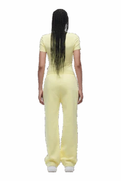 WMNS T-SHIRT BUTTERCREAM(Wmns T Shirt Buttercream) -6PM CLOTHING SALE 6pm png 0030 2025 07 14 6PM ECOM LOOK 23 0631