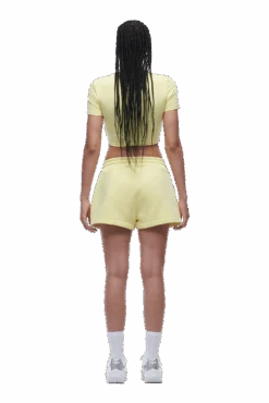 WMNS CROPPED T-SHIRT BUTTERCREAM(Wmns Cropped T Shirt Buttercream) -6PM CLOTHING SALE 6pm png 0036 2025 07 14 6PM ECOM LOOK 21 0589